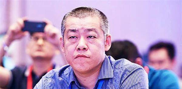 男子一口气买10万枚比特币<strong></p>
<p>中国比特币</strong>，套现135亿后全身而退，称：这是骗局