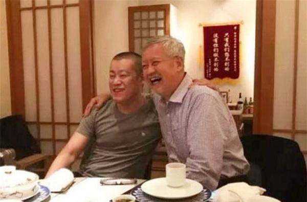 男子一口气买10万枚比特币<strong></p>
<p>中国比特币</strong>，套现135亿后全身而退，称：这是骗局