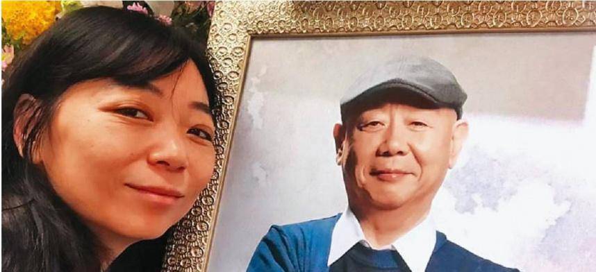 顾宝明逝世1周年惊爆争产风波<strong></p>
<p>股票帐户转户</strong>，长女怒告小7岁后母私吞千万遗产