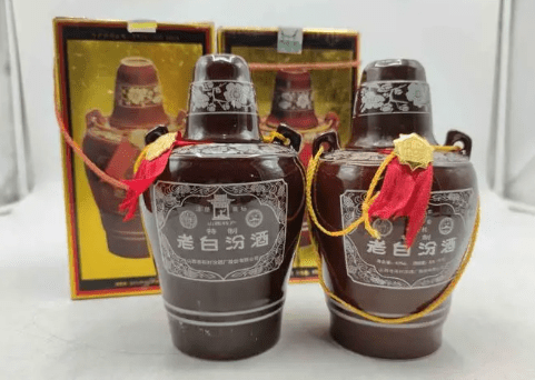 20年前<strong></p>
<p>跌停竞价为何卖不出股票</strong>，浙江一大爷存3箱茅台，现却变废水卖不出好价，这是为何