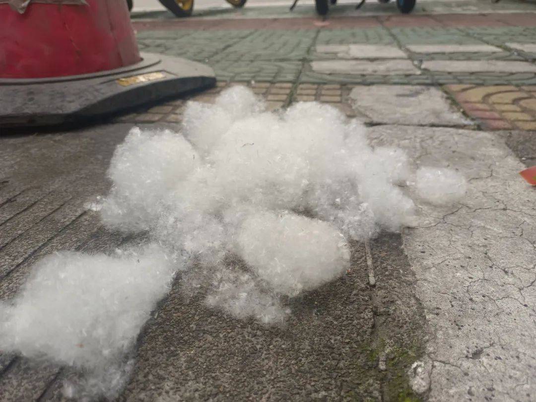 近期出门<strong></p>
<p>近期好股票</strong>，请戴好口罩