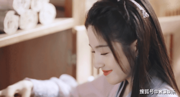 杨超越的火<strong></p>
<p>火币手续费</strong>，是劣币驱逐良币的一个缩影，是对赵丽颖的极大讽刺