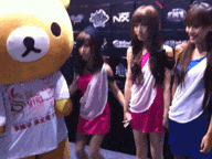 搞笑gif图片笑话段子：结婚前<strong></p>
<p>各虚拟币图片</strong>，我和一好友在同一小区各了一套房