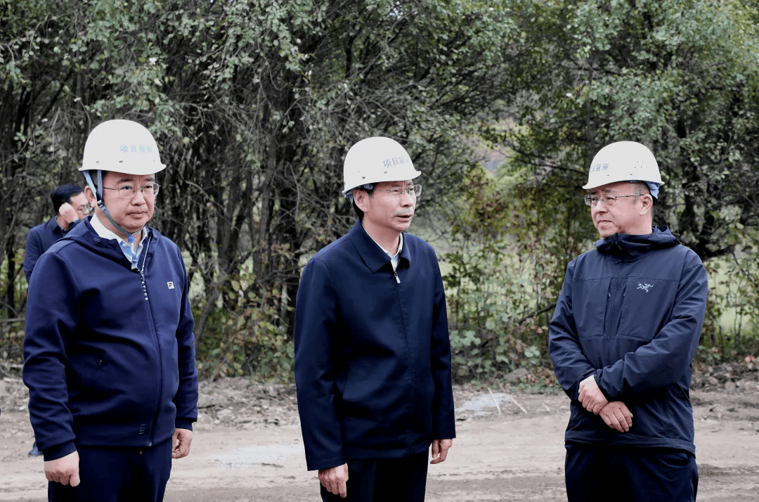 及永乾深入莫力达瓦达斡尔族自治旗阿荣旗扎兰屯市调研重点工作