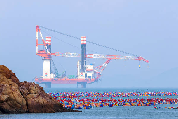 “某些国家话说得很满却不落实<strong></p>
<p>虚拟币取钱</strong>，中国正相反”