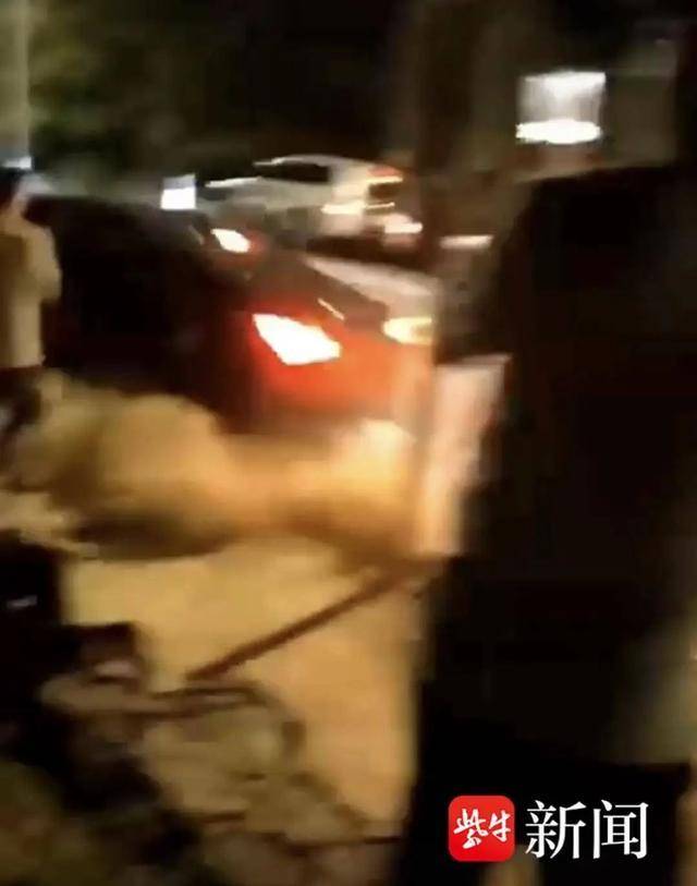 江苏苏州一男子炫车技失控撞上烧烤摊<strong></p>
<p>虚拟币取钱</strong>！二审宣判