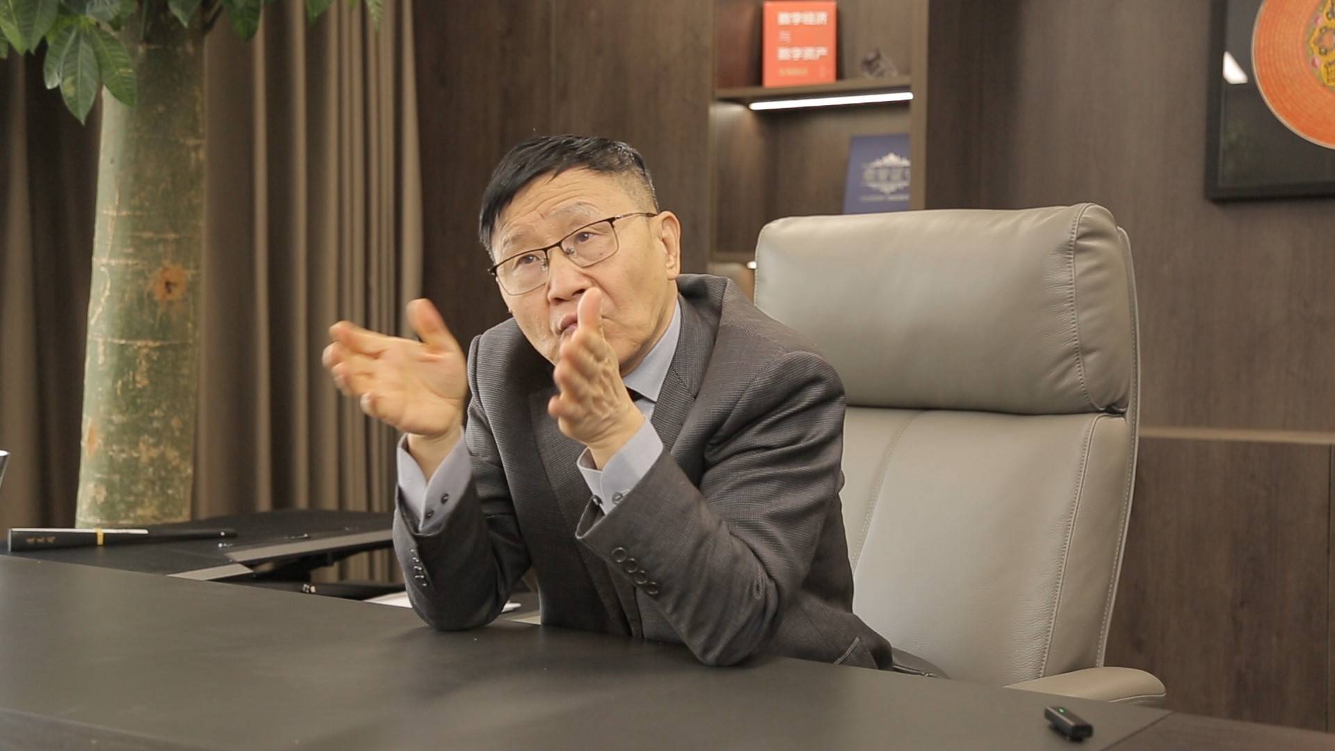 对话朱少平：这一轮牛市能持续三年以上<strong></p>
<p>虚拟币取钱</strong>，冲到6124点的概率约为50%以上