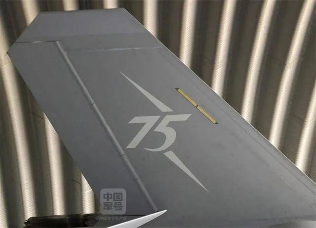 照片曝光<strong></p>
<p>跑分虚拟币</strong>！歼-35A究竟有多厉害？