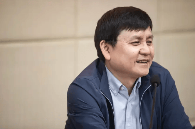 张文宏不做医生了？新身份曝光<strong></p>
<p>抵押虚拟币</strong>！网友：想到范志毅
