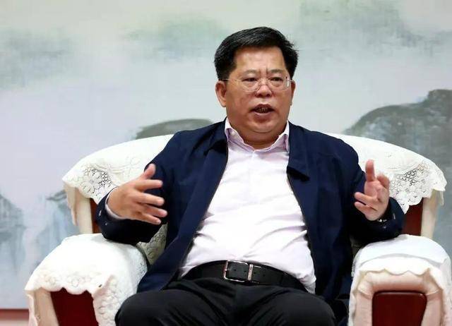 涉嫌严重违纪违法<strong></p>
<p>虚拟币换汇</strong>！福建一干部被查