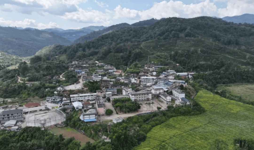 个人买地建房<strong></p>
<p>马币虚拟</strong>，70年产权可转让，在这个城市实现了！最便宜的地块58.5万元，比买房更划算？