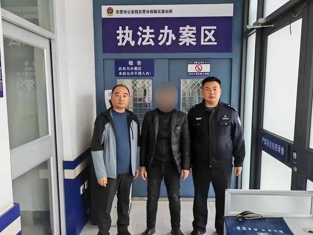 业主群对骂半小时<strong></p>
<p>虚拟币寸头</strong>，这是“堵车”还是赌气？