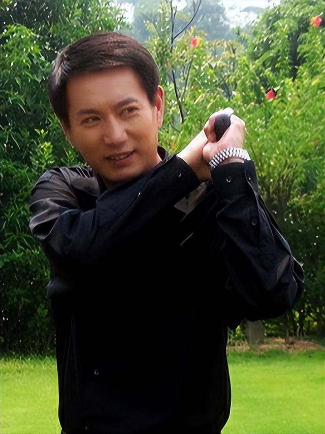 “坏人专业户”姚刚：一生无妻无子<strong></p>
<p>炒币虚拟盘</strong>，如今53岁在千万豪宅一个人住
