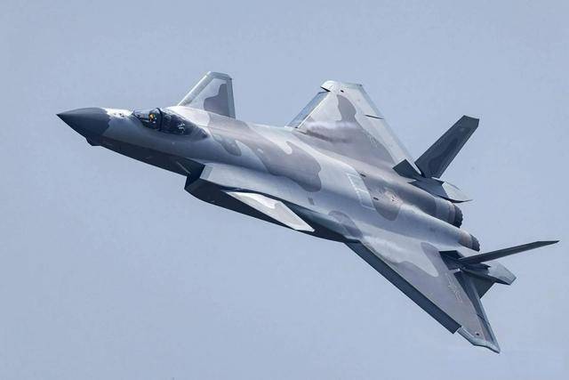 歼36更多细节传来<strong></p>
<p>欧尼虚拟币</strong>，内置弹仓超过美国B21，刷新隐身战机的新标准