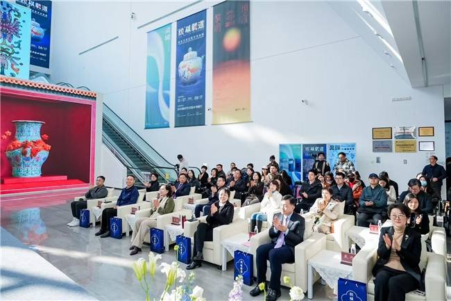 故宫博物院携手苏州湾数字艺术馆<strong></p>
<p>淘币虚拟币</strong>，共启“‘纹’以载道——故宫沉浸式数字体验展”