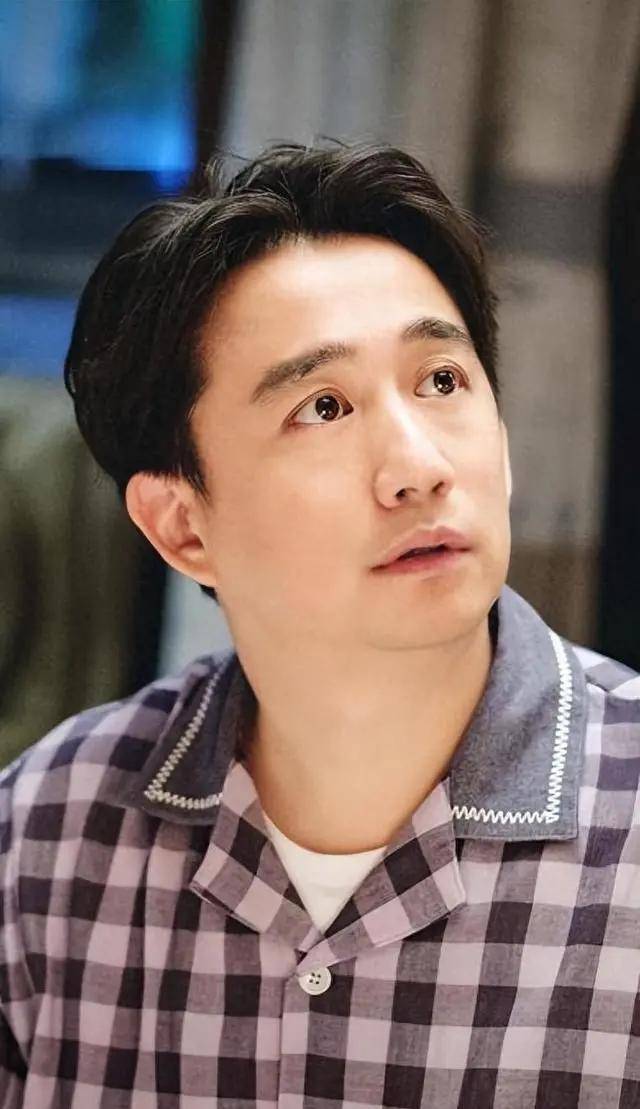 52岁黄磊回应无戏可拍：2年没拍戏<strong></p>
<p>虚拟币中心</strong>，3年没当男主，综艺演戏都停了