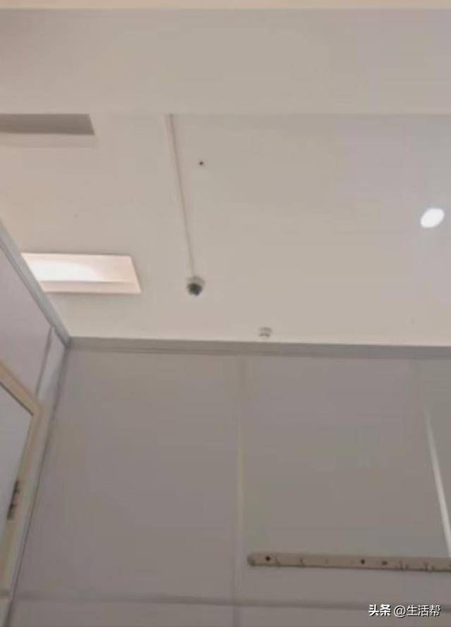 女子称三甲医院放射科更衣室有摄像头<strong></p>
<p>KU虚拟币</strong>，医院：用于拍摄机房门口，考虑安装隔板消除误会