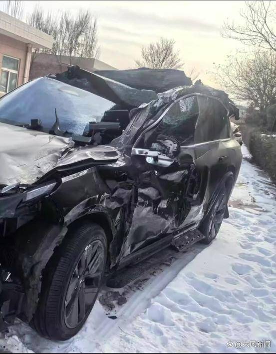 两个安全气囊都没弹开？男子驾“理想”追尾铲雪车<strong></p>
<p>虚拟币代刷</strong>，颅骨骨折当场昏迷