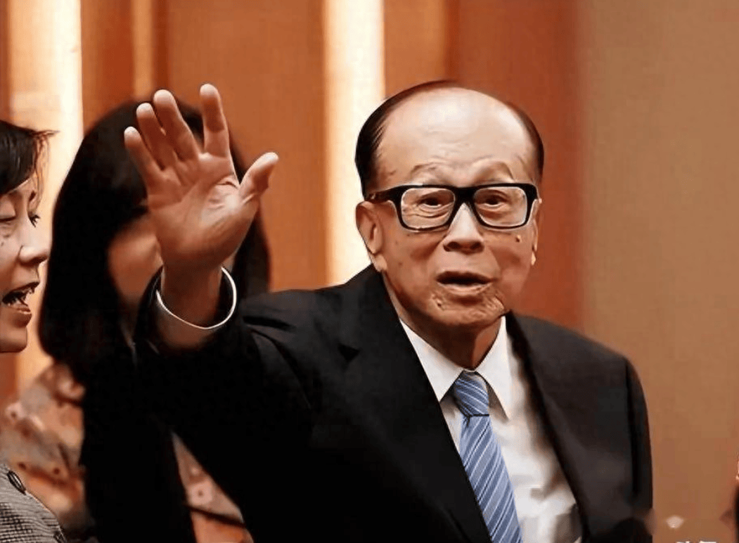 李嘉诚港口交易引发中美争锋<strong></p>
<p>龙岩虚拟币</strong>，特朗普指示夺巴拿马运河，关键时刻中方发声！