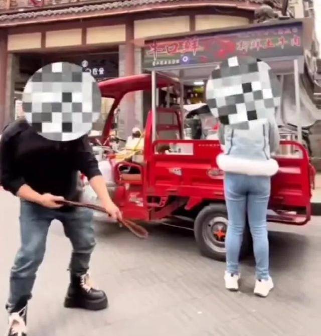 四川巴中三名网红街头拍摄低俗视频<strong></p>
<p>龙岩虚拟币</strong>，被行政处罚