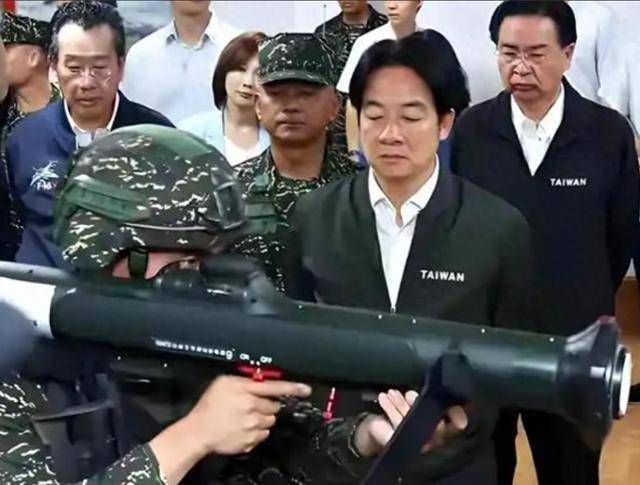 东部战区司令员定调统一<strong></p>
<p>太原虚拟币</strong>，美专家：大陆已对台布设“五套锁链”