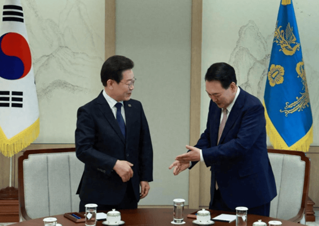 韩国传出爆炸性消息<strong></p>
<p>虚拟币带队</strong>，尹锡悦提前下台，已经成为定局？情况不简单