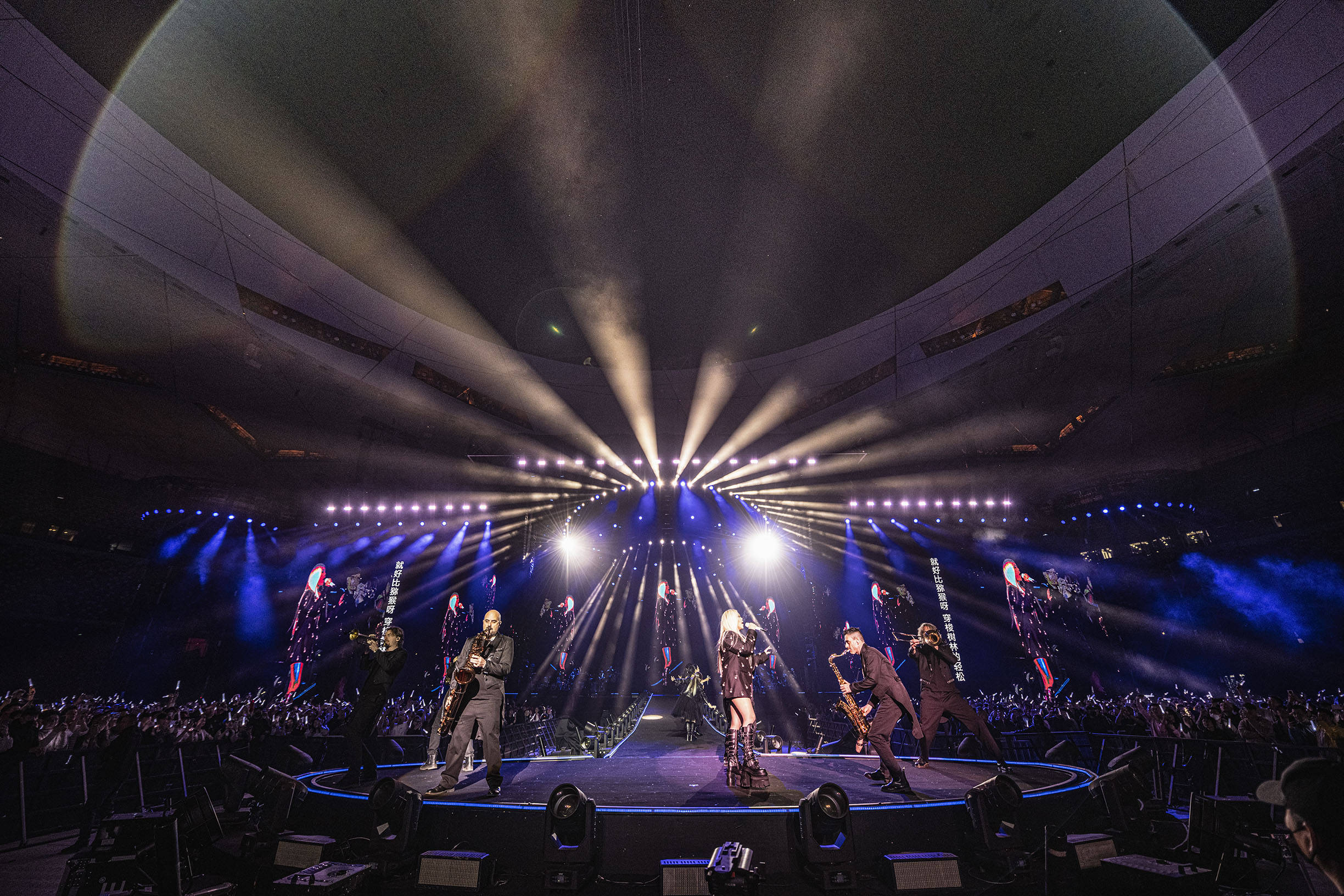 花车绕场第一人<strong></p>
<p>鹤壁虚拟币</strong>!张惠妹北京鸟巢两日连唱嗨爆