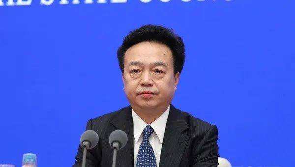 打虎<strong></p>
<p>虚拟币故事</strong>！杨小伟被查