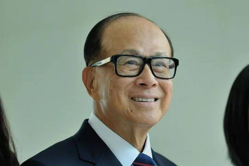 “求饶”晚了！最后一小时被无限期冻结<strong></p>
<p>生蛋虚拟币</strong>，李嘉诚搬起石头砸自己的脚