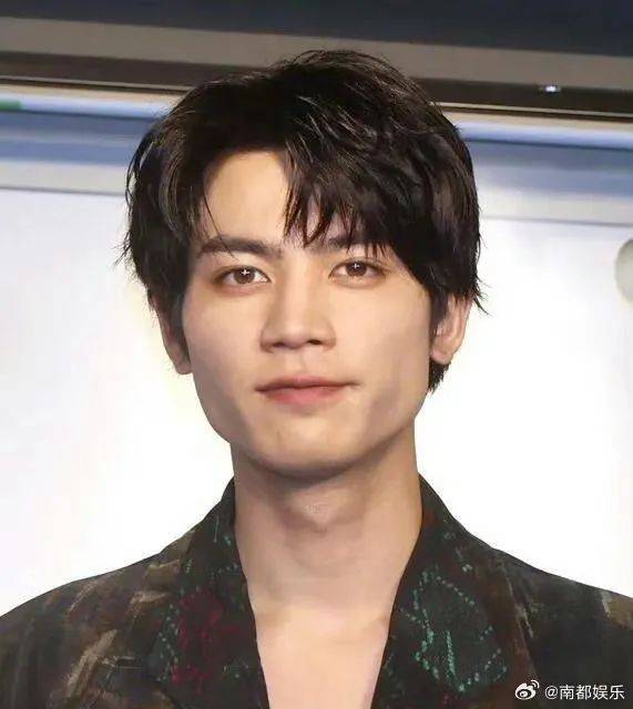 热搜第一<strong></p>
<p>生蛋虚拟币</strong>！24岁男演员不幸去世