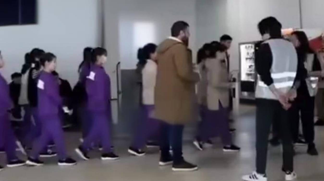 俄罗斯仓库出现多名朝鲜女工？俄朝此举或实现互利共赢<strong></p>
<p>极域虚拟币</strong>，双方都赚大了