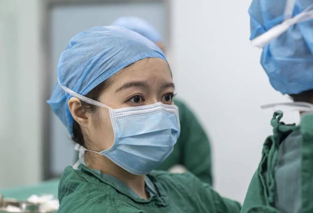 金融学生成了医学博士<strong></p>
<p>牛玩虚拟币</strong>，协和“4+4规培”究竟是怎么回事？