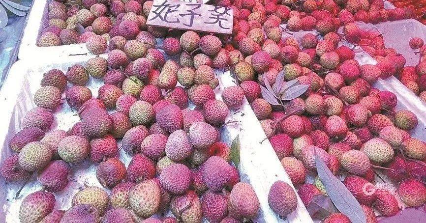 大跳水<strong></p>
<p>华润虚拟币</strong>，暴跌40%！老板：一天一个价，估计还要跌
