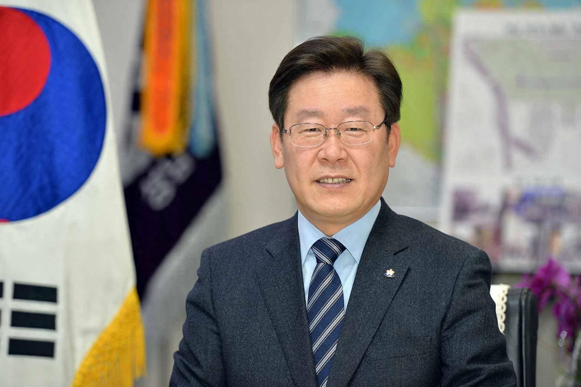 李在明胜利无望？李明博、朴槿惠联手<strong></p>
<p>拉升虚拟币</strong>，韩国大选进入白热化阶段！