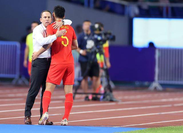 国足新帅人选初定<strong></p>
<p>虚拟榴莲币</strong>，“老熟人”能走出新路子吗？