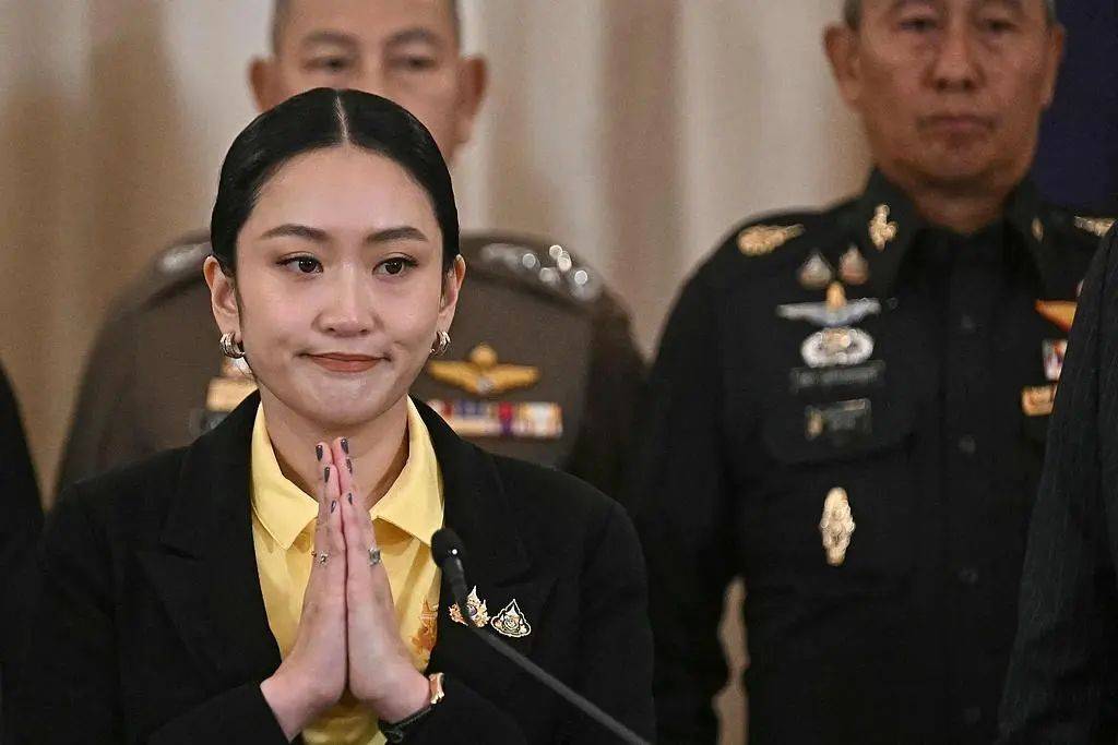 总理府已被围<strong></p>
<p>虚拟币存量</strong>，佩通坦拒绝辞职，军方态度坚决，陆军司令作出决定