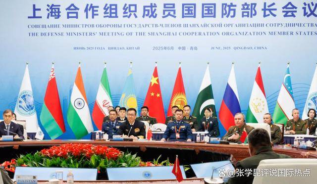 当着中俄的面<strong></p>
<p>mk虚拟币</strong>，印防长张嘴就骂，巴防长一句话，直戳莫迪的心窝子
