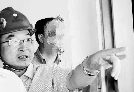 百亿市值上市公司董事疑似坠楼去世<strong></p>
<p>虚拟gk币</strong>，年仅54岁