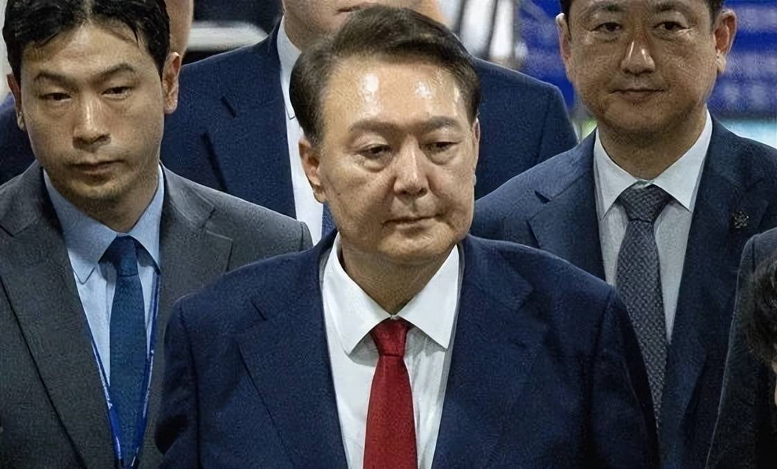 尹锡悦被拘首日菜单曝光<strong></p>
<p>虚拟币bf</strong>，有蒸土豆辣白菜，牢房内部条件：没床没空调，只能打地铺
