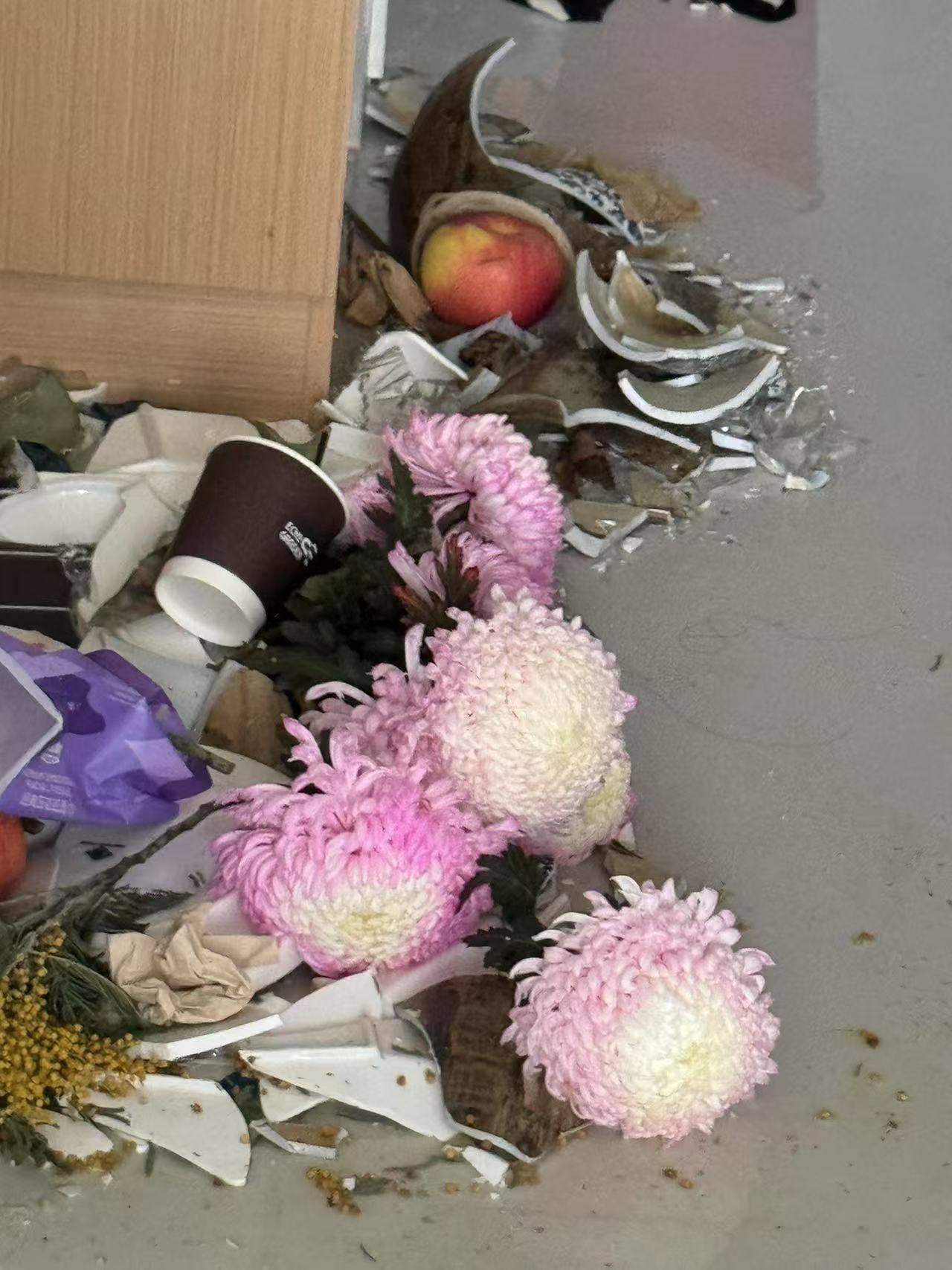 被造黄谣女士：维权三年<strong></p>
<p>盗币虚拟币</strong>，我是怎样揪出造谣者的