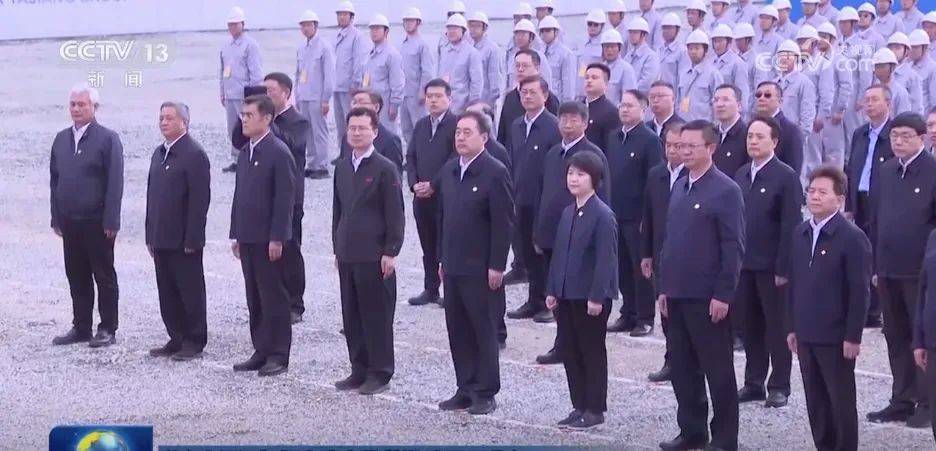 国家电投、华能集团、华电集团、中交集团等央企大佬齐聚西藏<strong></p>
<p>火宝虚拟币</strong>，签署3175.37亿元投资协议！