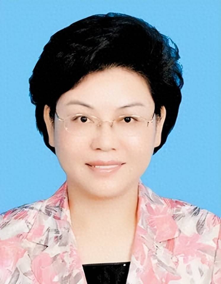 女正部落马<strong></p>
<p>火宝虚拟币</strong>！中纪委今年已打下36“虎”