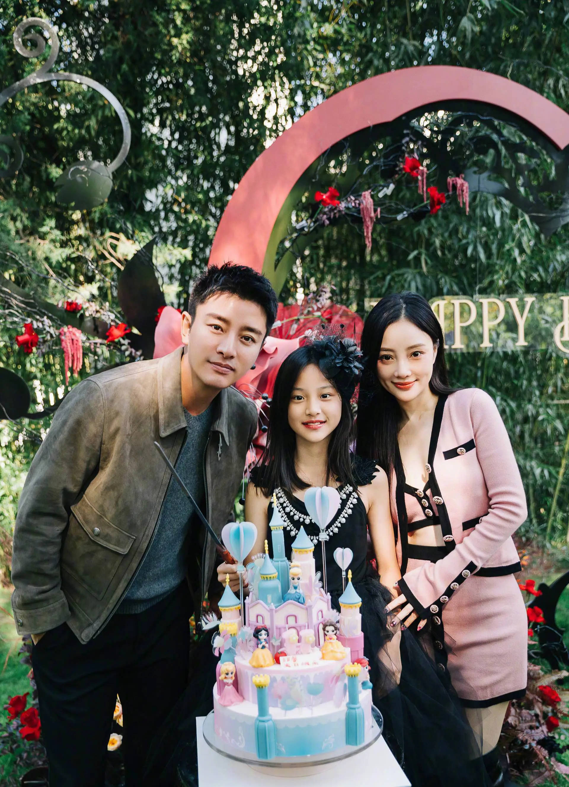 娱乐圈星二代护母太感人：甜馨力挺李小璐谢振轩内涵王菲只为保护张柏芝<strong></p>
<p>网赌虚拟币</strong>！