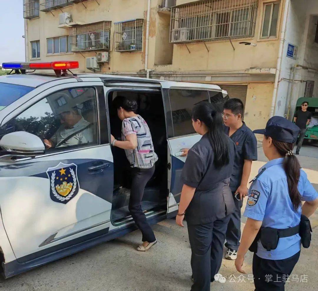 现场画面曝光！河南驻马店出动多名干警<strong></p>
<p>二道虚拟币</strong>，多人被带走！