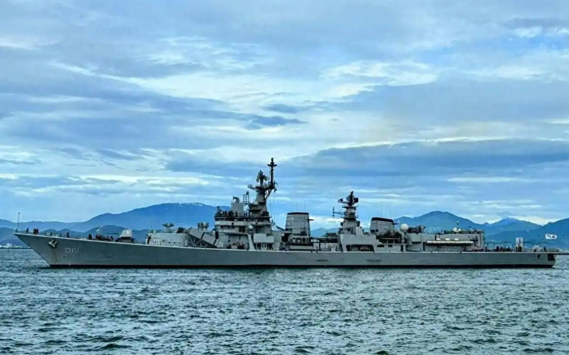 印度开始了！四艘主力舰潜入南海<strong></p>
<p>盛大虚拟币</strong>，黄岩岛搅局，毫不掩饰对华敌意
