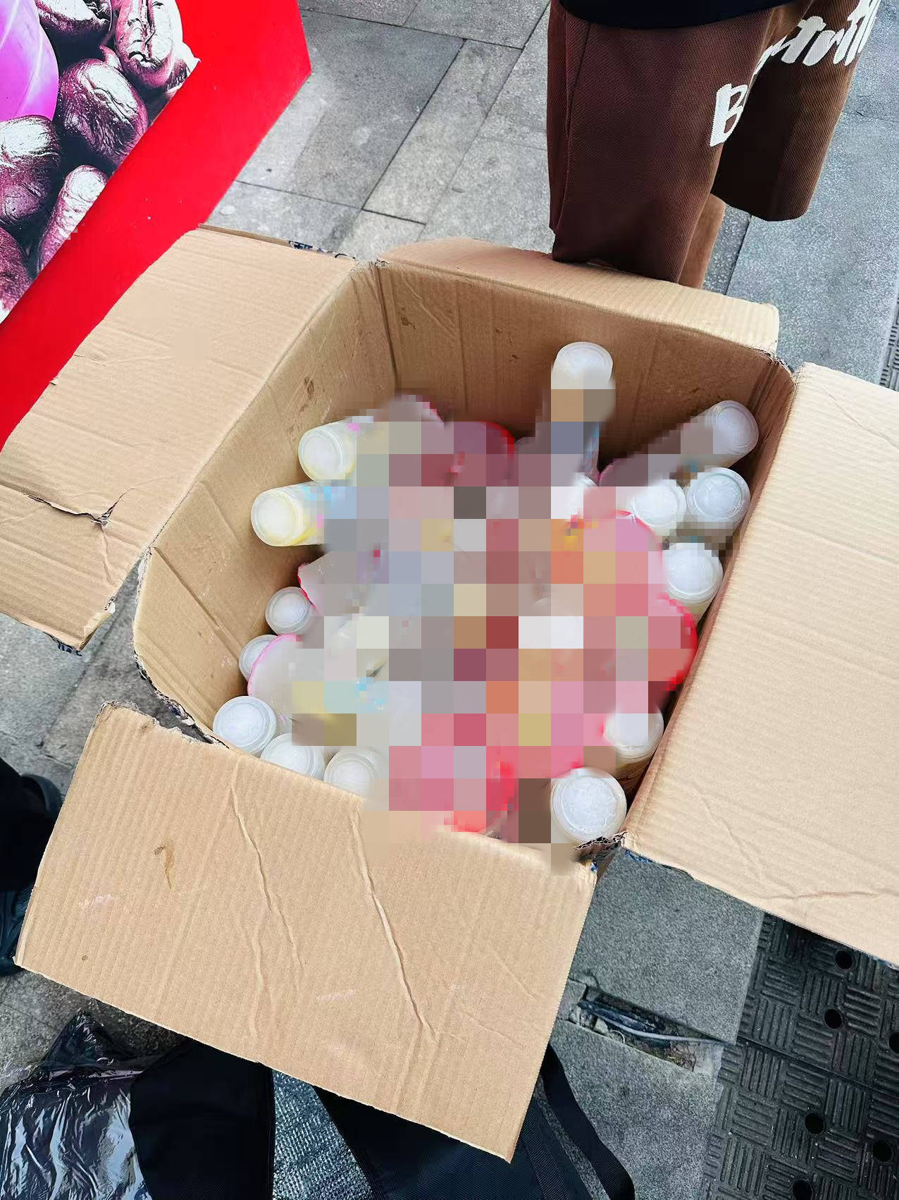 湖南一男子背40公斤蜜雪冰城上武功山售卖<strong></p>
<p>知音虚拟币</strong>，当事人：收入不多纯体验，当负重训练