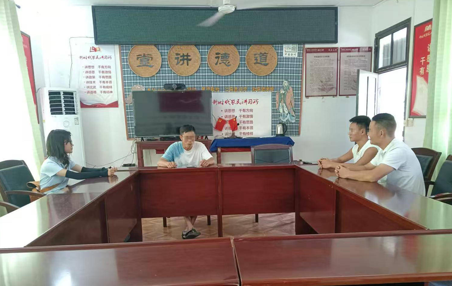 贵州22岁女村支书遇车祸不幸身亡 乡政府工作人员：她上任仅数月<strong></p>
<p>虚拟币三方交易</strong>，开展工作后回村路上遇事故