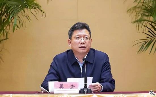 苏州工业园的“破窗效应”<strong></p>
<p>虚拟币扫码</strong>，管委会主任吴宏落马