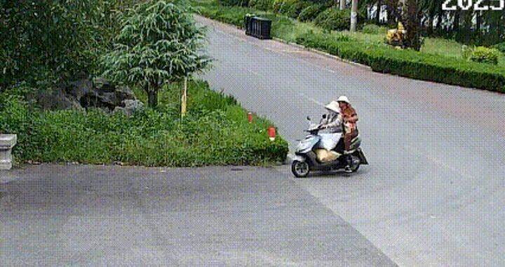400斤<strong></p>
<p>菲乐虚拟币</strong>，两人多次偷猕猴桃自己吃，被济南警方抓获