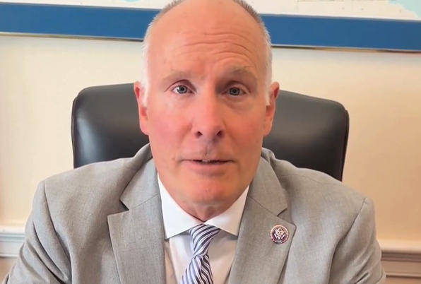 美议员出馊主意:不给稀土<strong></p>
<p>虚拟币锁金</strong>,就不让中国航班落地